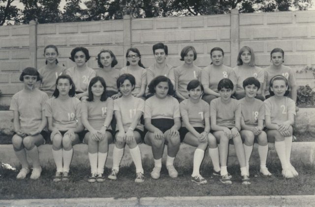 Gruppi e squadre femminili - Anni 60