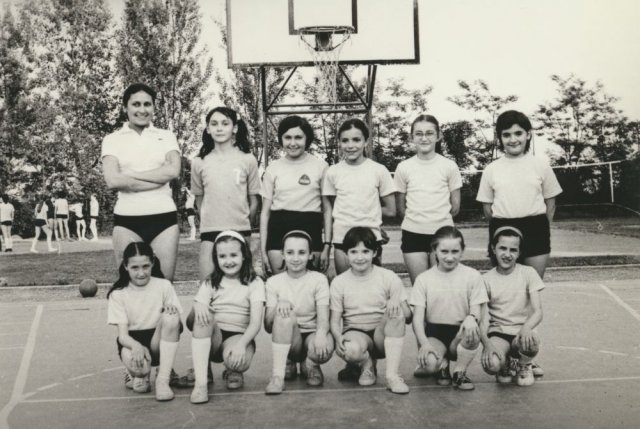 Gruppi e squadre femminili - Anni 70-75